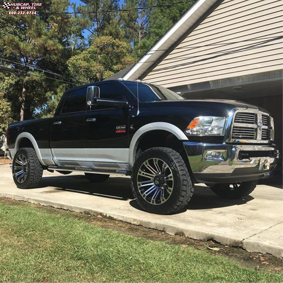 vehicle gallery/ram 2500 xd series xd810 brigade  Gloss Black Machined Face wheels and rims