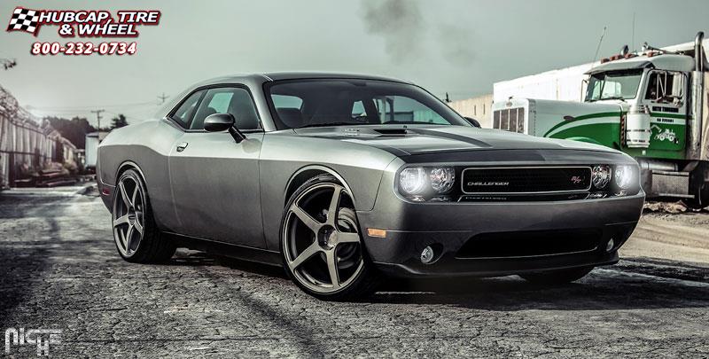 vehicle gallery/dodge challenger niche scuderia 5 22x95  Brushed | Double Dark Tint wheels and rims