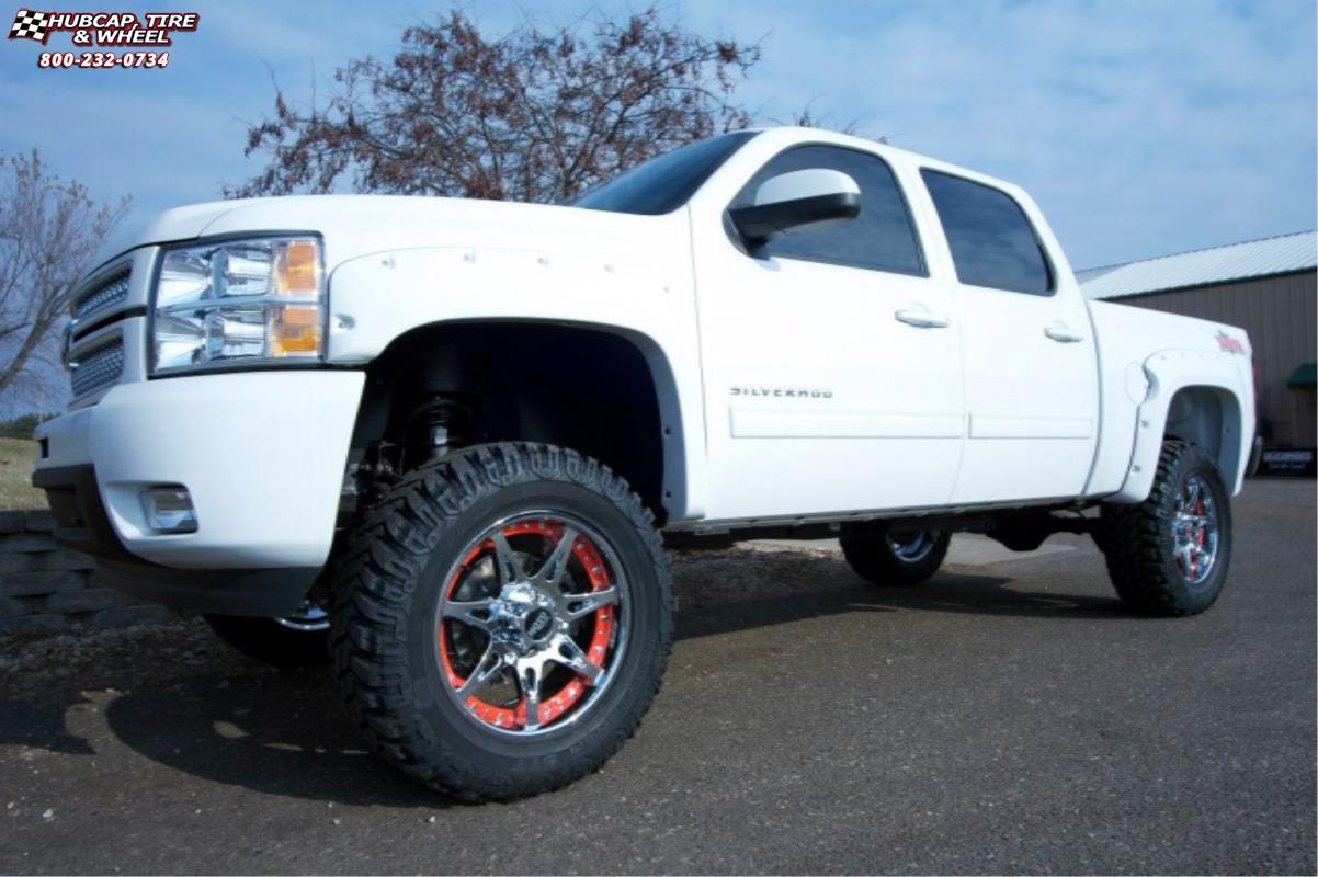 vehicle gallery/chevrolet silverado 1500 moto metal mo961  Chrome Red Insert wheels and rims