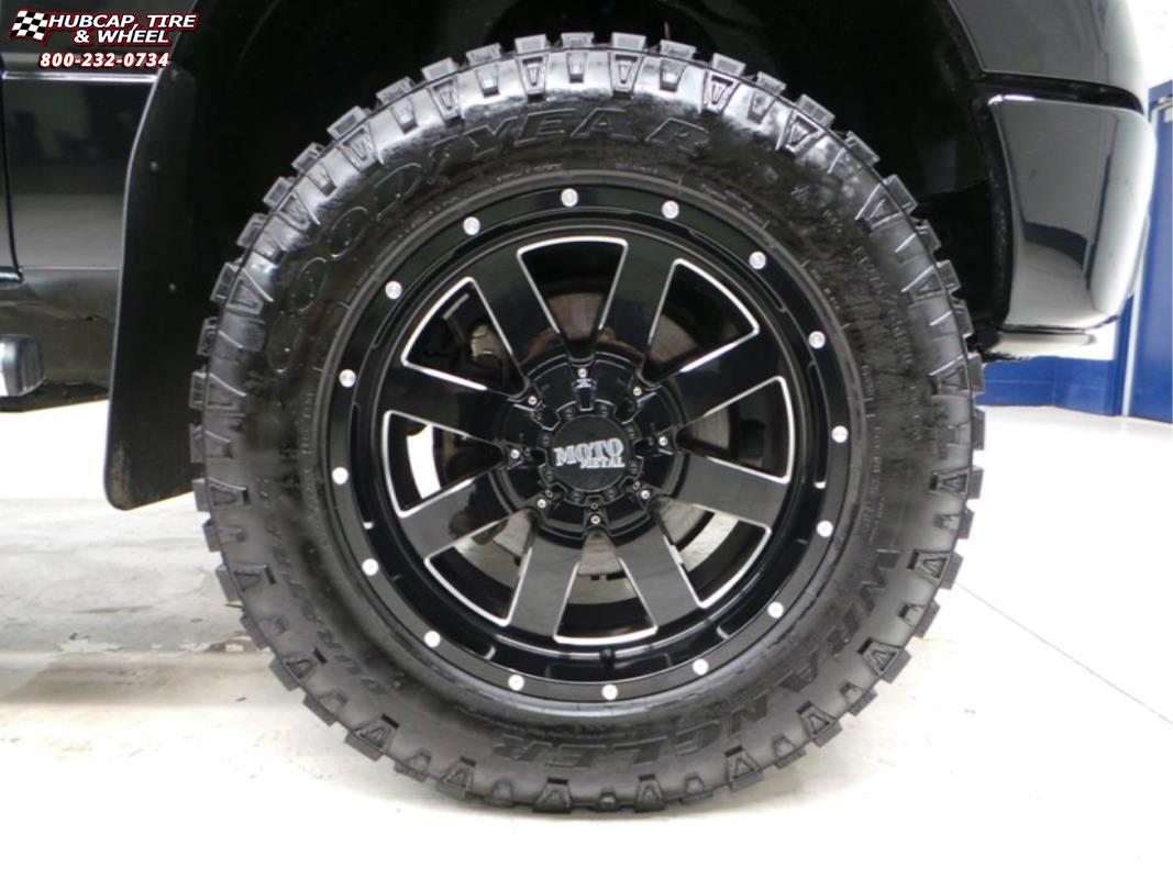 vehicle gallery/ford f 150 moto metal mo962  Gloss Black & Milled wheels and rims