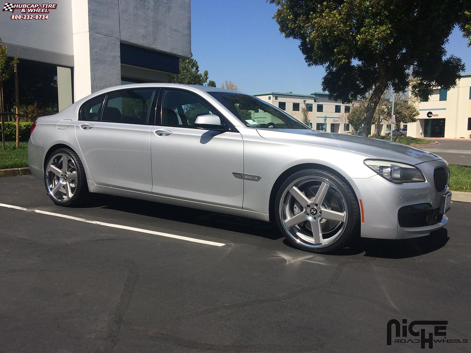 vehicle gallery/bmw 750li niche nurburg m881 22x9  Silver & Machined/Chrome Stainless wheels and rims