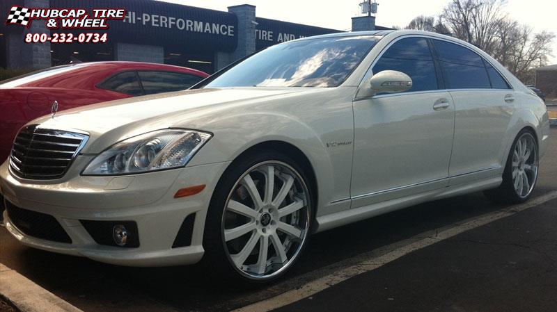 vehicle gallery/mercedes benz s63 dub x18 palazzo 22X9 Chrome w/ green accents wheels and rims