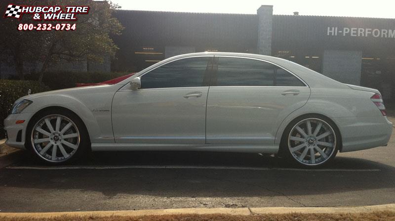 vehicle gallery/mercedes benz s63 dub x18 palazzo 22X9 Chrome w/ green accents wheels and rims