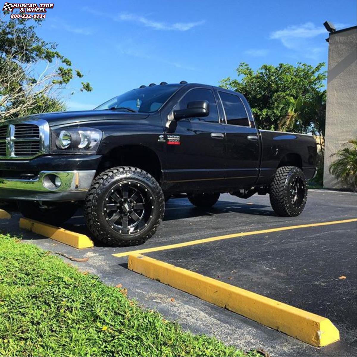 Dodge Ram 2500 Moto Metal MO962 Wheels Gloss Black & Milled