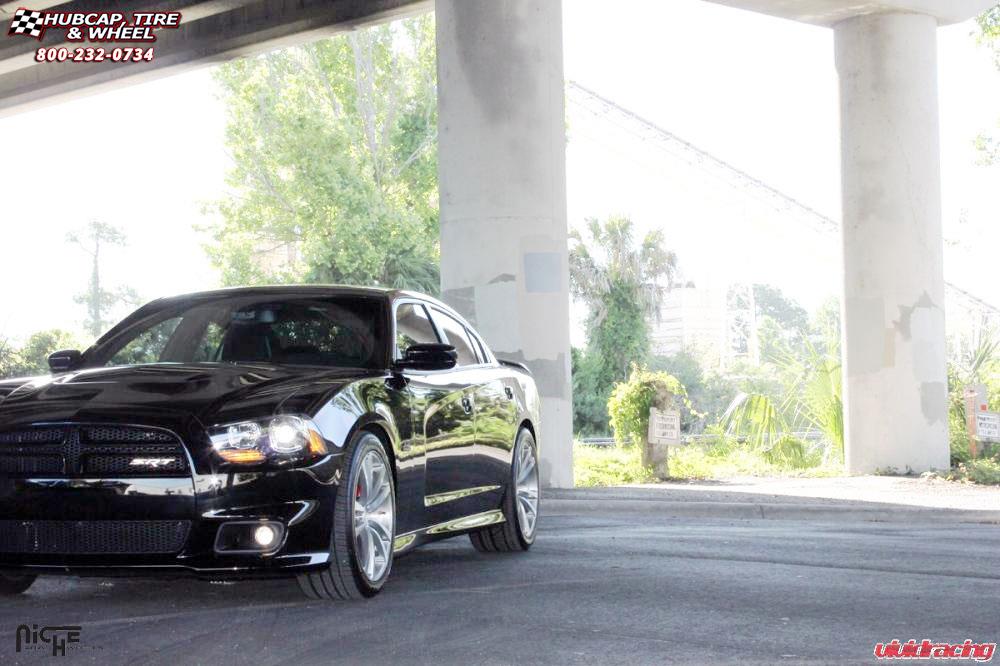 vehicle gallery/dodge charger srt8 niche concourse m886  Silver & Machined/Chrome Stainless wheels and rims