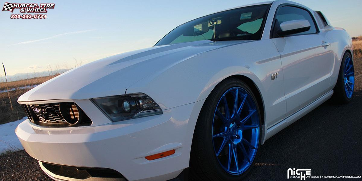 vehicle gallery/ford mustang niche vicenza m154 20x9  Peek a Blue wheels and rims