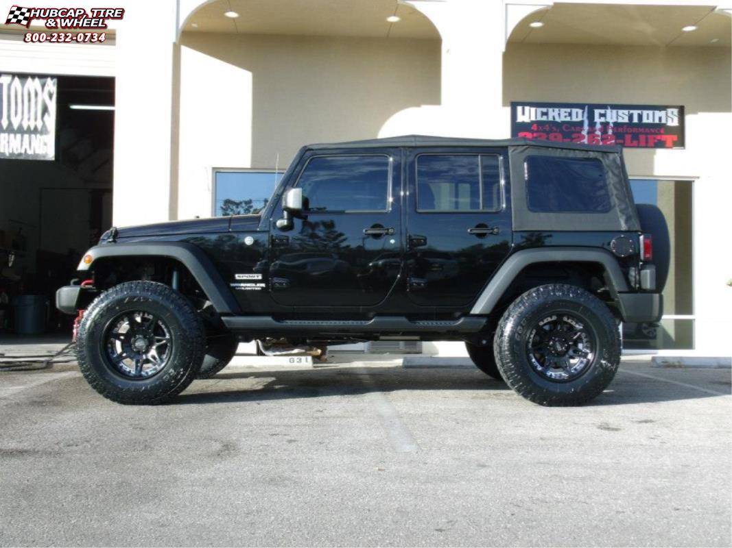 vehicle gallery/jeep wrangler moto metal mo961  Satin Black Silver Insert wheels and rims