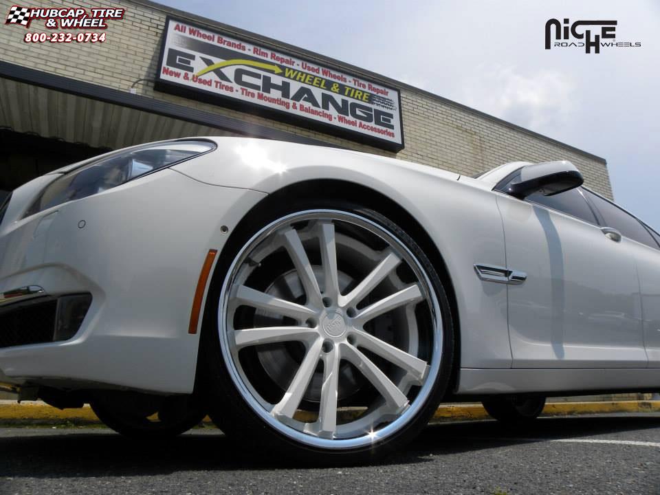 vehicle gallery/bmw 735i niche concourse m886  Silver & Machined/Chrome Stainless wheels and rims