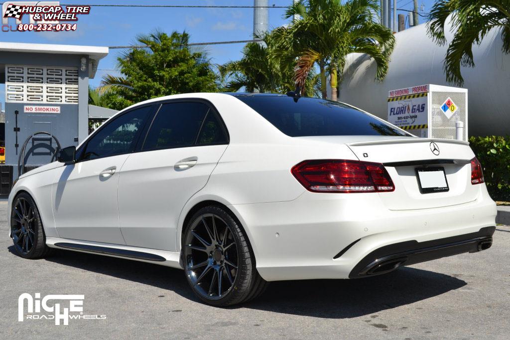 vehicle gallery/mercedes benz e550 niche vicenza m154 20x9  Black Chrome wheels and rims