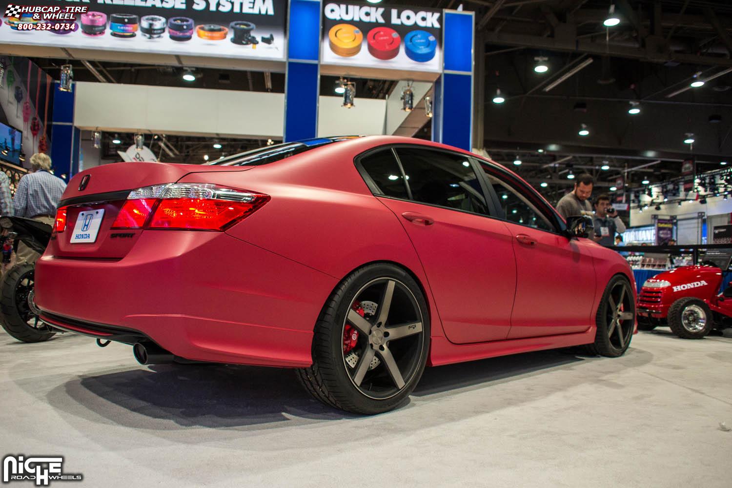 vehicle gallery/honda accord niche milan m134 20x85  Black & Machined with Dark Tint wheels and rims