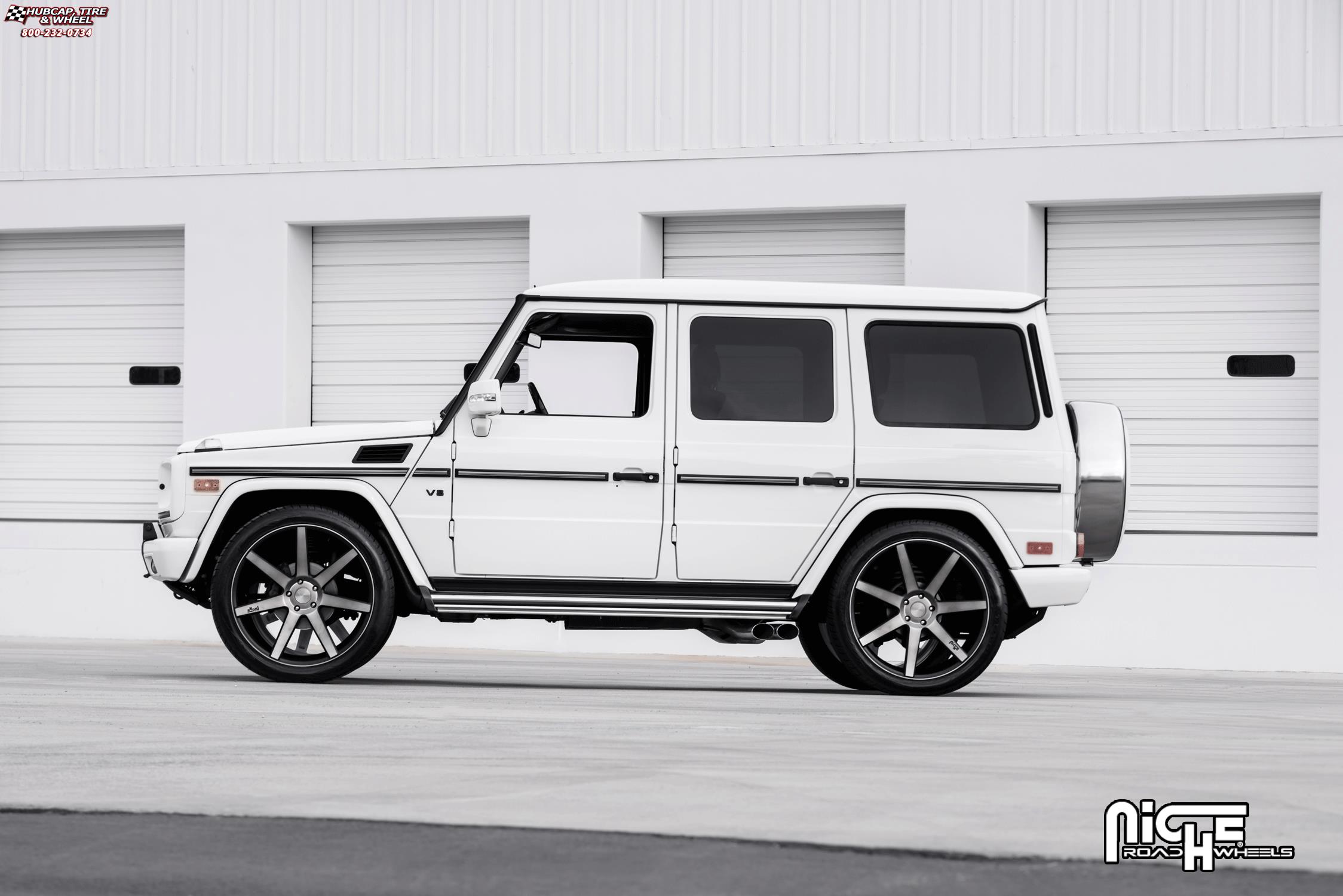 vehicle gallery/mercedes benz g550 niche verona m150  Black & Machined with Dark Tint wheels and rims